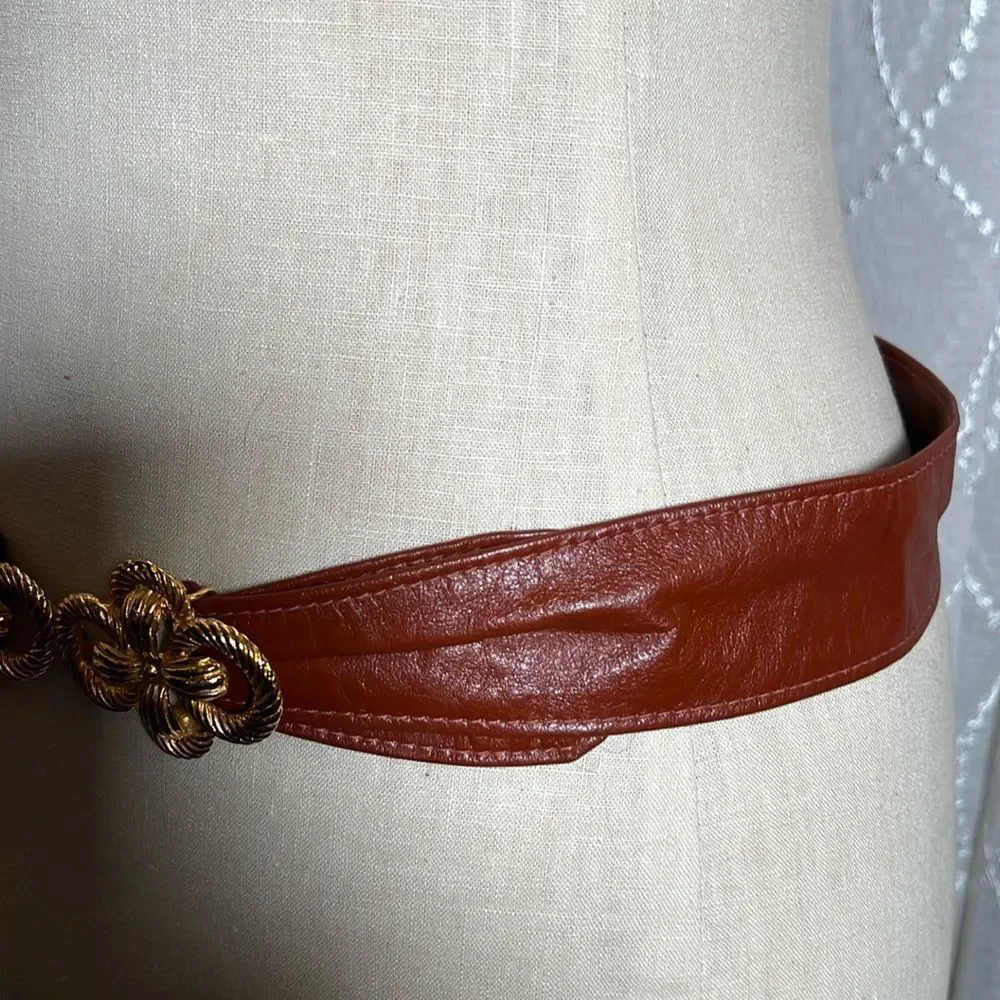 Source Unknown waist outfit cognac